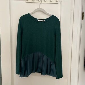 LC Lauren Conrad Green Long Sleeve Top with Pleated Hem S
